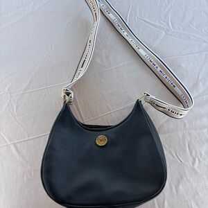 Tommy Hilfiger Black Shoulder Bag with Logo Strap